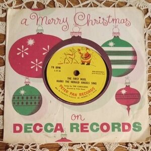 1950s Vgt Christmas Vinyl - Red and Green